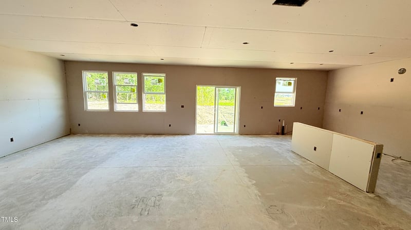 102 Gobbler Dr, Smithfield, NC 27577