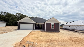 102 Gobbler Dr, Smithfield, NC 27577