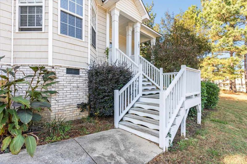 102 Green Forest Trl, Garner, NC 27529