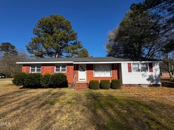102 Hartley Dr, Smithfield, NC 27577