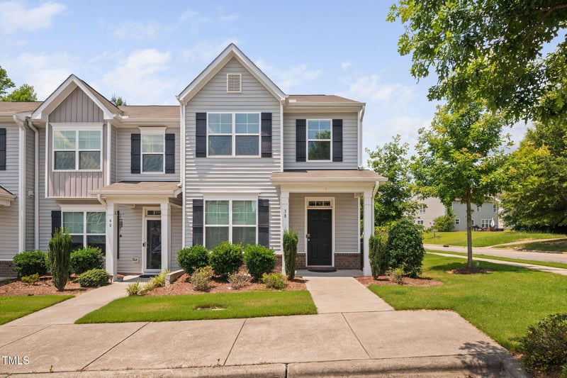 102 Harvest Oaks Ln #38, Durham, NC 27703