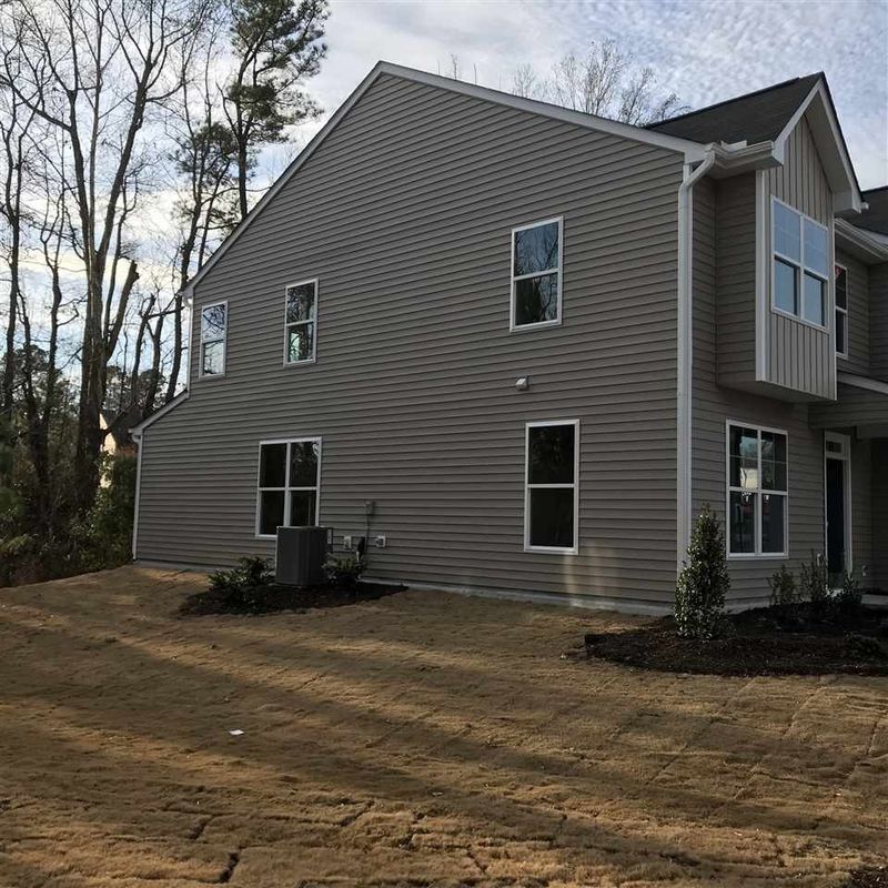 102 Harvest Oaks Ln #72, Durham, NC 27703