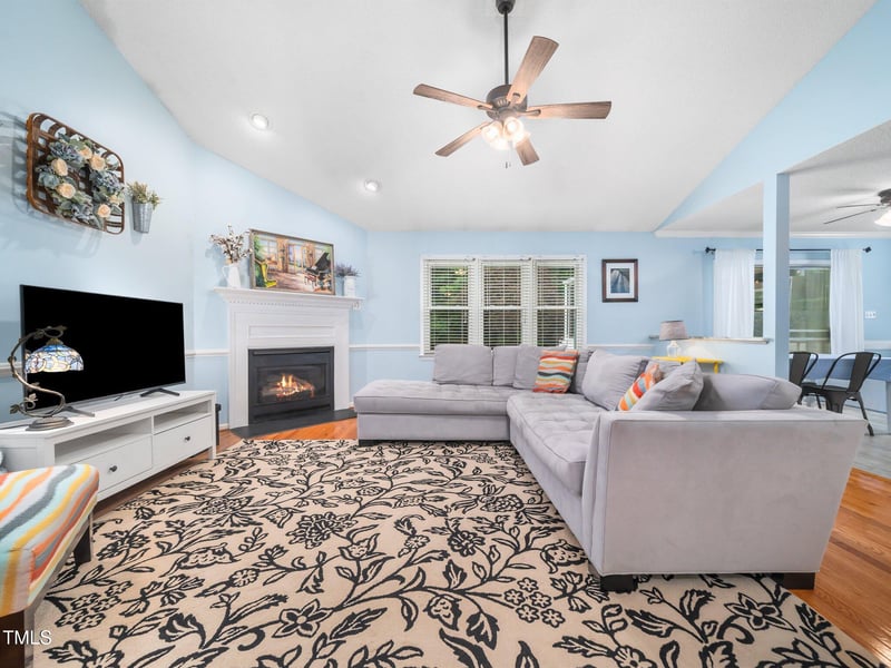 102 Heritage Ridge Ct, Knightdale, NC 27545