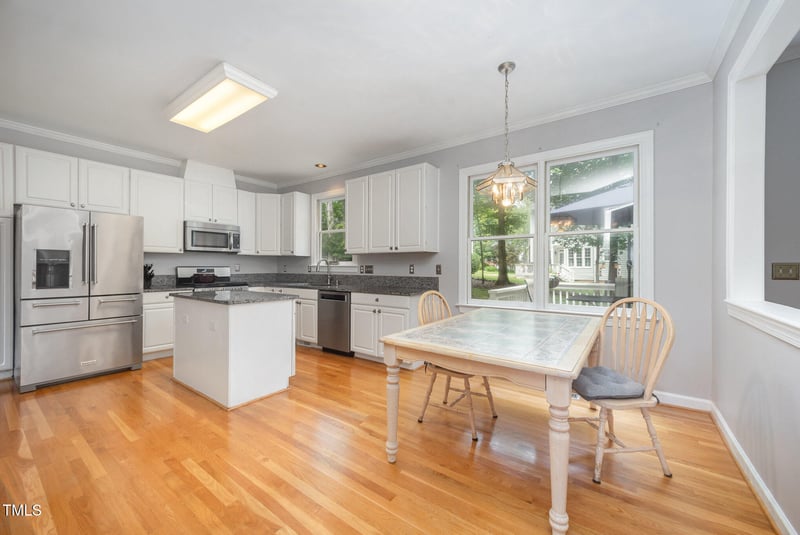 102 Highstream Pl, Chapel Hill, NC 27516