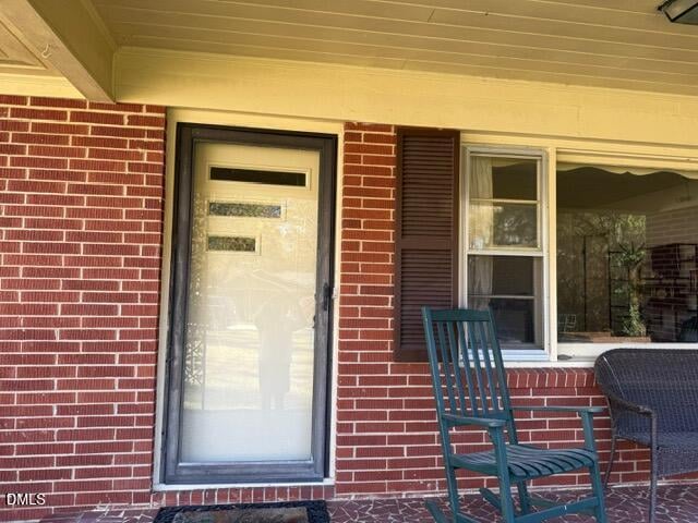 102 Hillcrest Dr, Smithfield, NC 27577