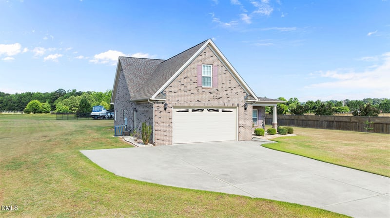 102 John Deere Dr, Goldsboro, NC 27530