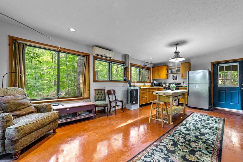 102 Jones Branch Rd, Chapel Hill, NC 27517