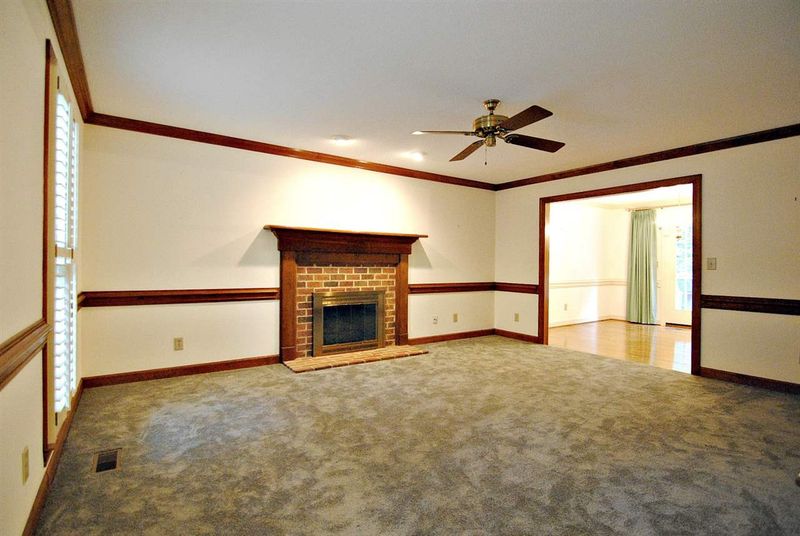 102 Kings Fork Rd, Cary, NC 27511