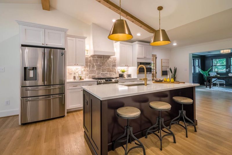 102 Kinsey Cir, Cary, NC 27511