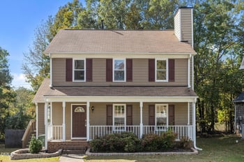 102 Korbel Pl, Cary, NC 27513