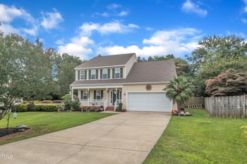 102 Lake Meadow Dr, Apex, NC 27502