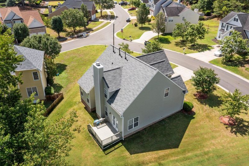 102 Lake Valley Ln, Durham, NC 27703