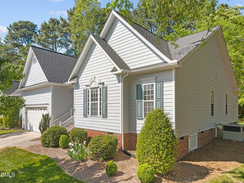 102 Latta Cir, Durham, NC 27712