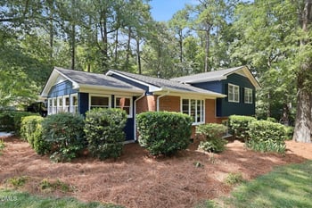 102 Lattimore Ln, Durham, NC 27713