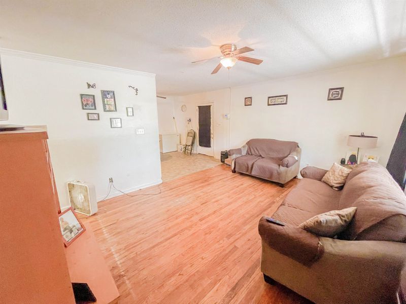 102 Lee St, Wendell, NC 27591