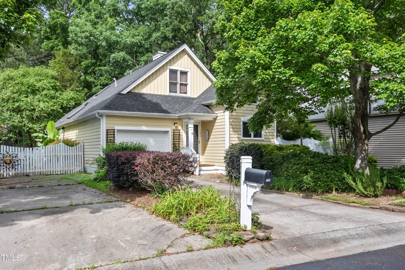 102 Legacy Ln, Durham, NC 27713