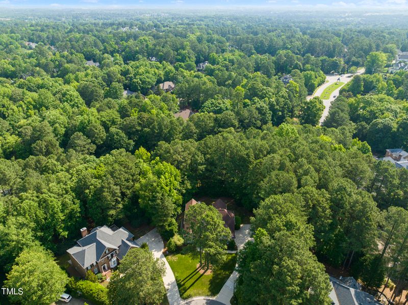 102 Ludgate Ct, Cary, NC 27519