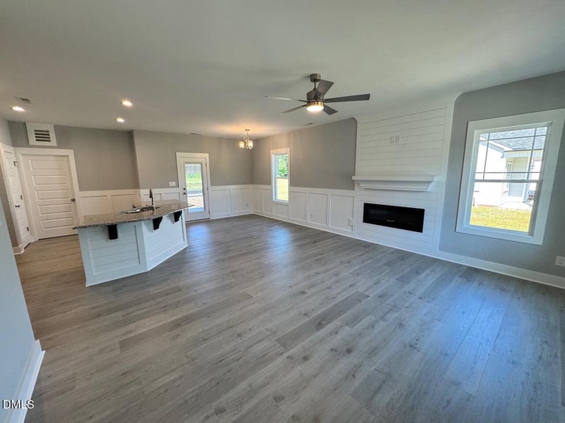 102 Lynn Ln, Selma, NC 27576