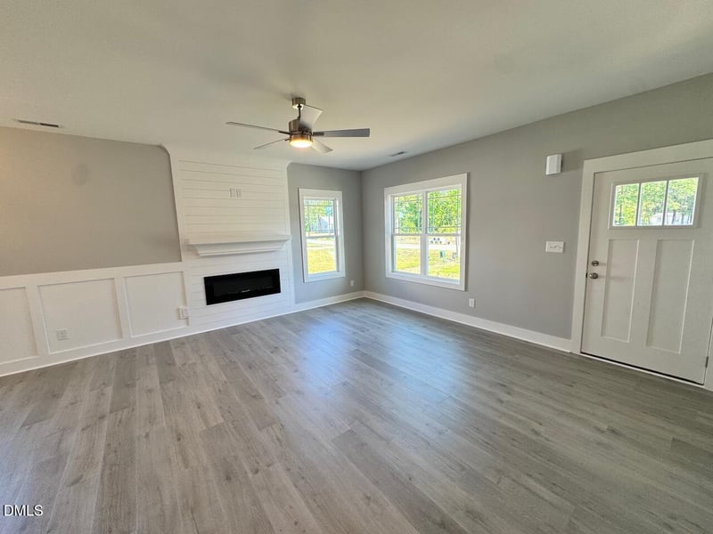 102 Lynn Ln, Selma, NC 27576