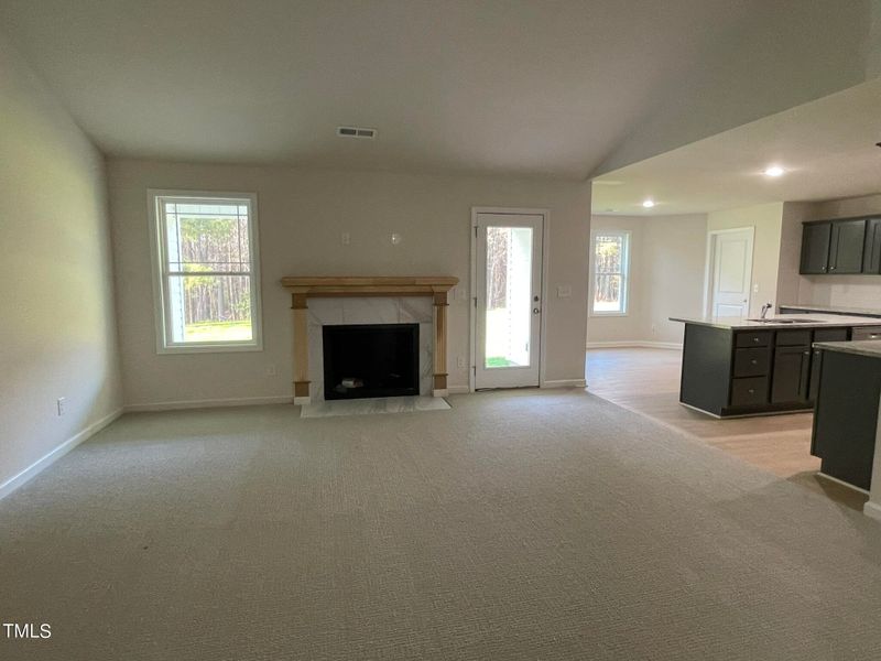 102 Magnolia Run Way, Benson, NC 27504
