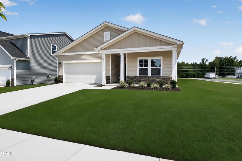 102 Marco St, Sanford, NC 27330