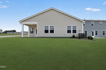 102 Marco St, Sanford, NC 27330