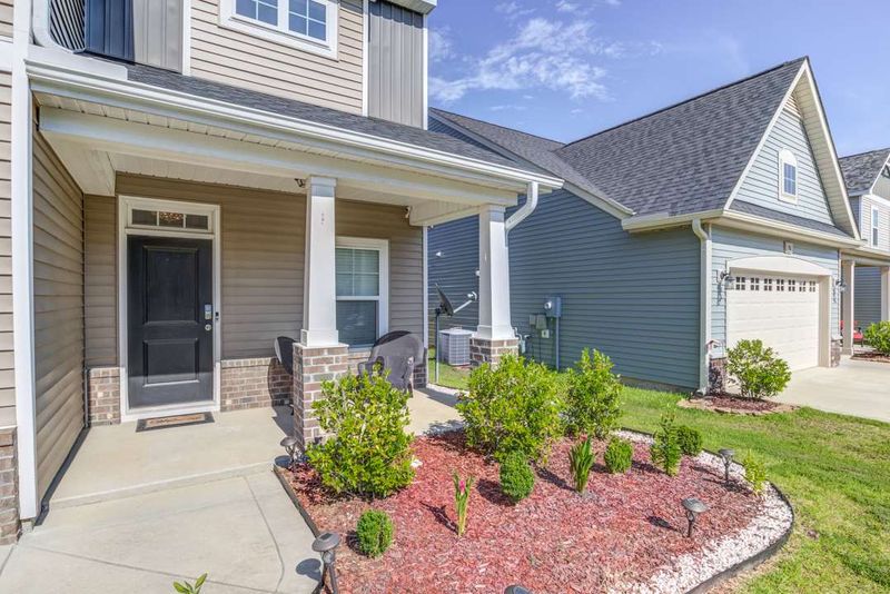 102 Marsh Creek Dr, Garner, NC 27529