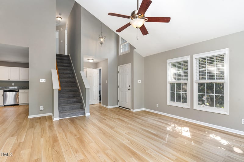 102 Martins Point Pl, Cary, NC 27519