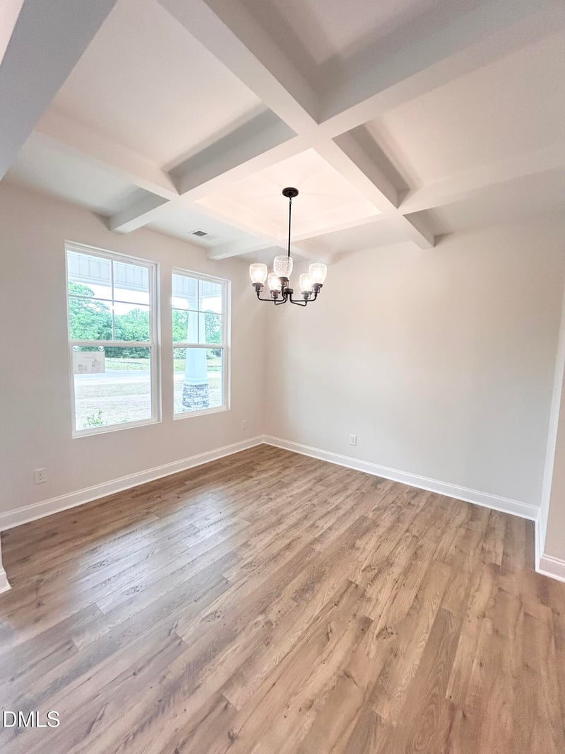102 Maverick Ln, Dunn, NC 28334