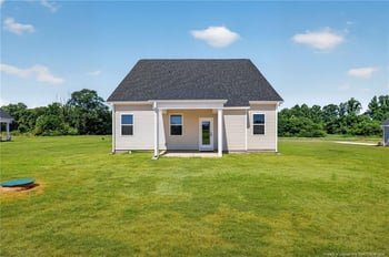 102 Maverick Ln, Dunn, NC 28334