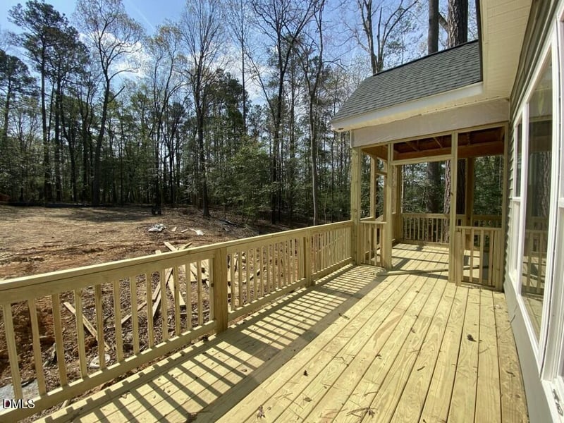 102 Mayan Dr, Louisburg, NC 27549