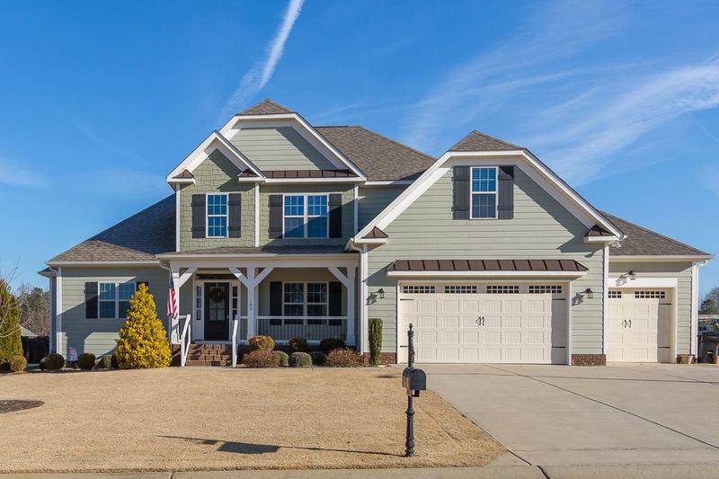 102 Meadowmist Dr, Garner, NC 27529