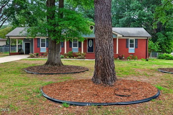 102 Merlin Dr, Knightdale, NC 27545