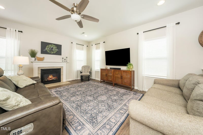 102 Michelangelo Pl, Morrisville, NC 27560
