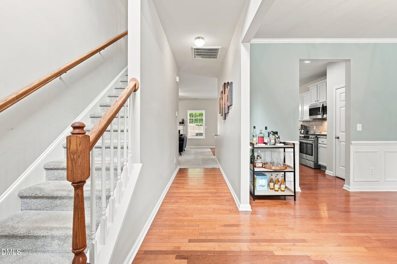 102 Minnifer Ct, Apex, NC 27539