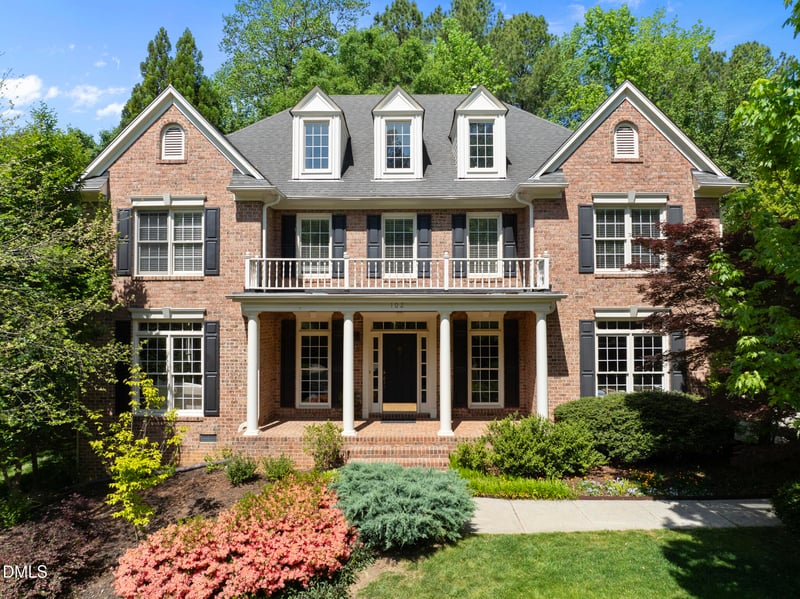 102 Morganford Pl, Cary, NC 27518
