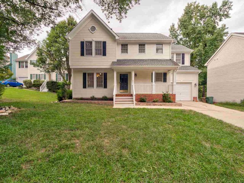 102 Morgans Corner Rn, Cary, NC 27519