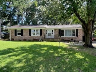 102 Murchison Dr, Dunn, NC 28334