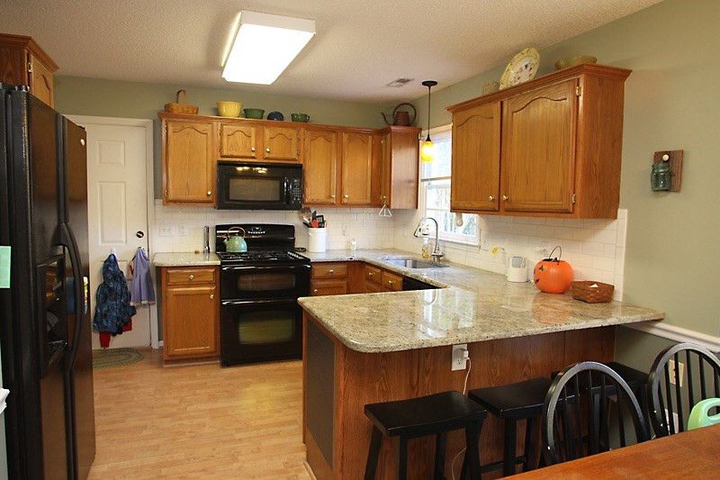 102 Muses Ct, Cary, NC 27513