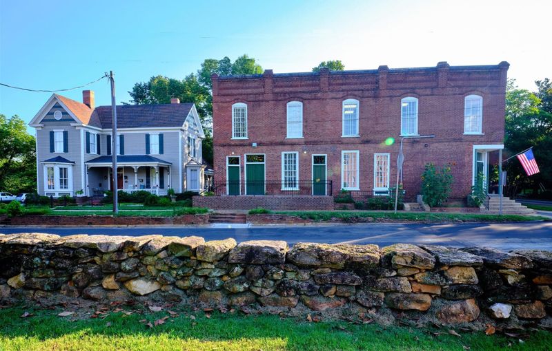 102 W North Ave, Wake Forest, NC 27587