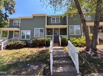 102 Old Maple Ln, Durham, NC 27713