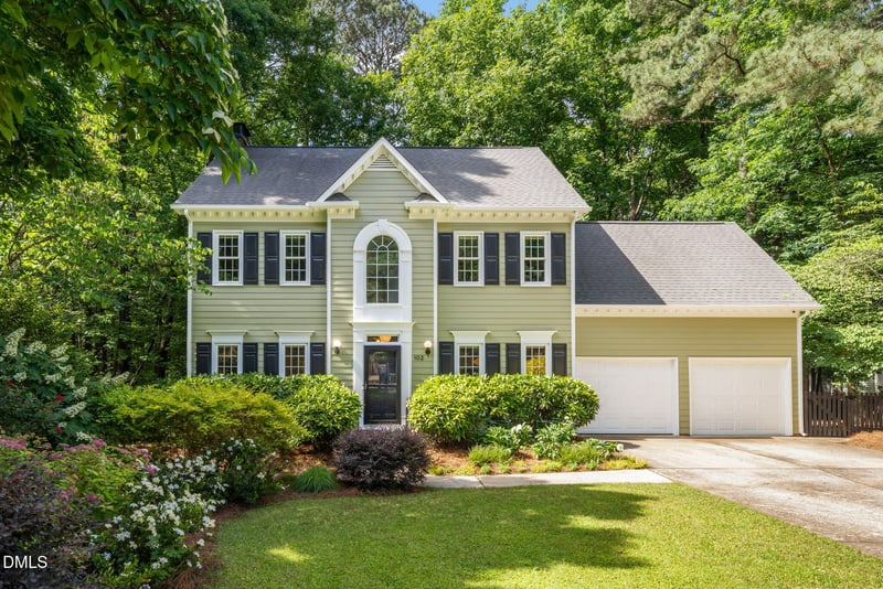 102 Ormsby Ct, Cary, NC 27519