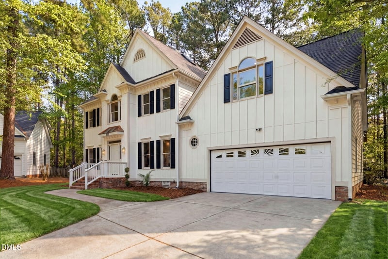 102 Paper Chase Ct, Cary, NC 27519