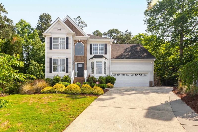 102 Parkvine Cir, Cary, NC 27519