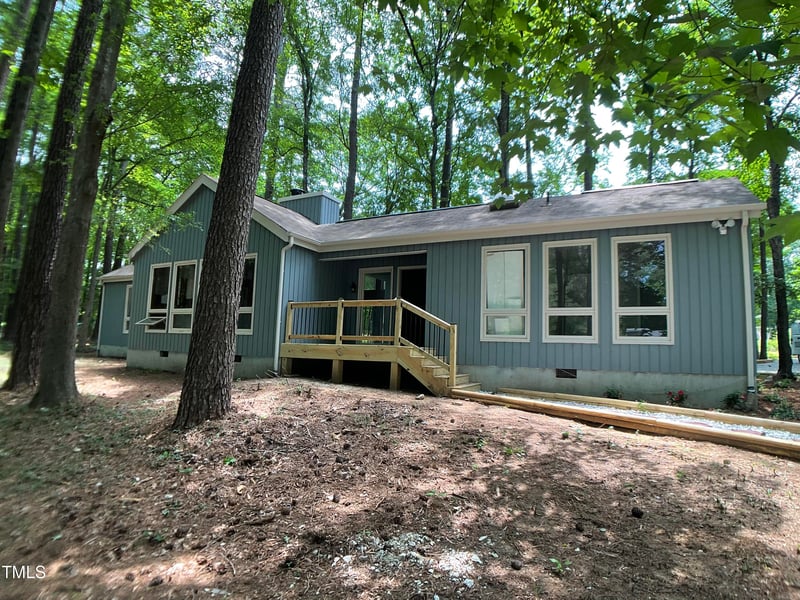 102 Pebble Ct, Chapel Hill, NC 27516