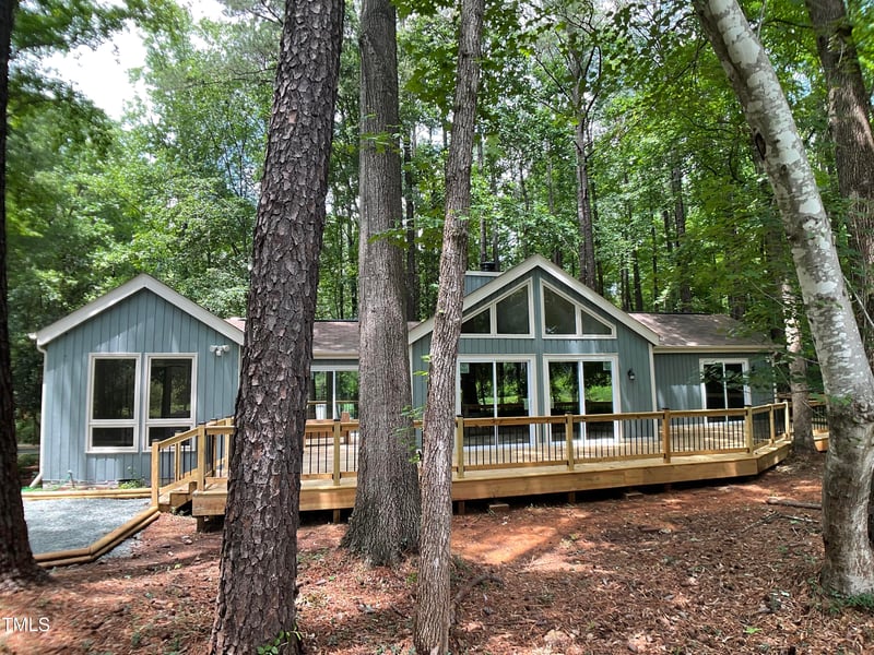 102 Pebble Ct, Chapel Hill, NC 27516