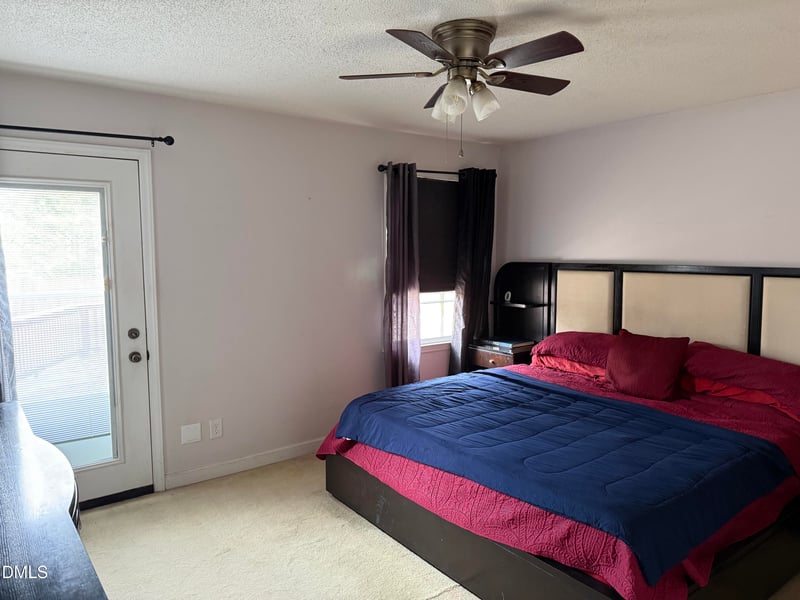 102 Pebblebrook Dr, Knightdale, NC 27545