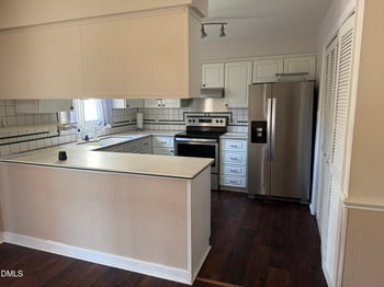 102 Pebblebrook Dr, Knightdale, NC 27545