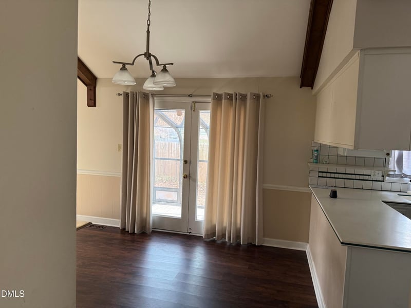 102 Pebblebrook Dr, Knightdale, NC 27545