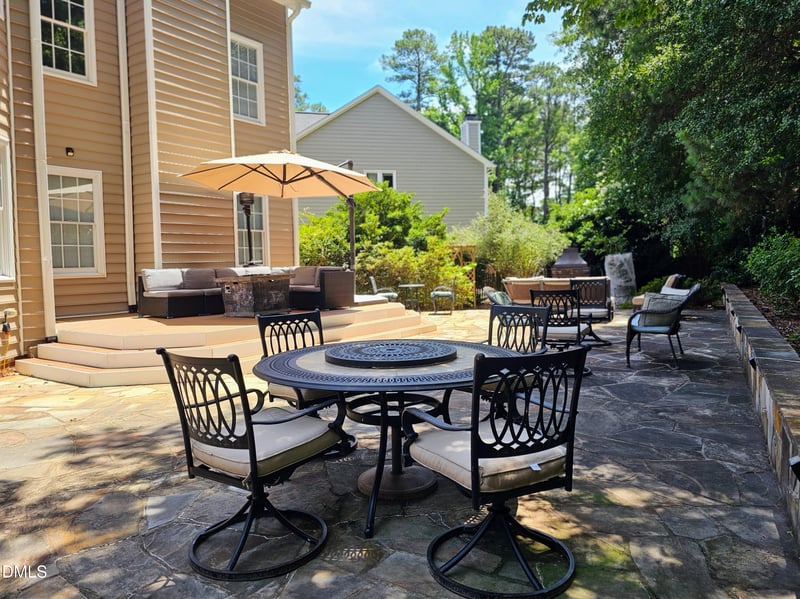 102 Pine Stroll Dr, Cary, NC 27519